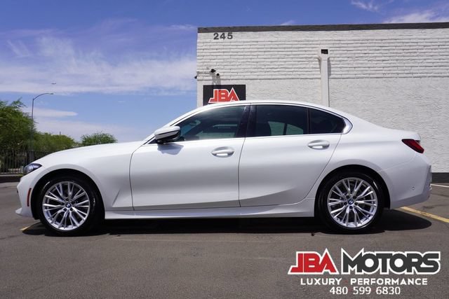 Used 2024 BMW 330i Sedan RWD image 11