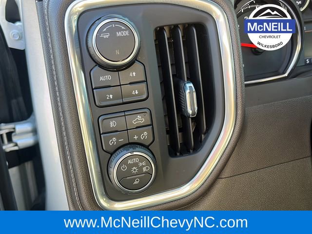 Used 2020 Chevrolet Silverado 1500 RST w/ All-Star Edition image 18