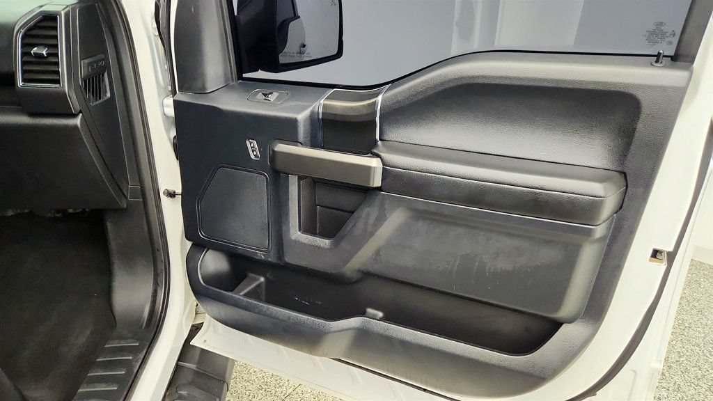 Used 2019 Ford F150 XLT w/ Equipment Group 302A Luxury AWD/4WD image 24