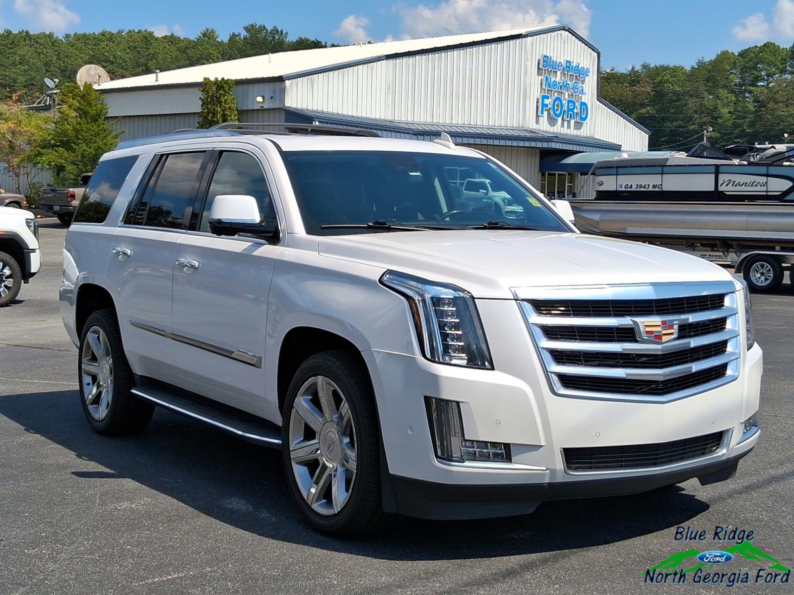 Used 2020 Cadillac Escalade Luxury image 7
