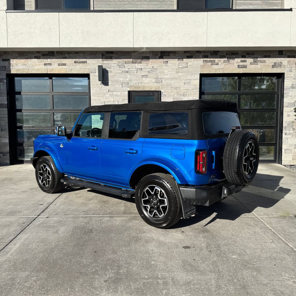 Used 2022 Ford Bronco Outer Banks AWD/4WD image 5