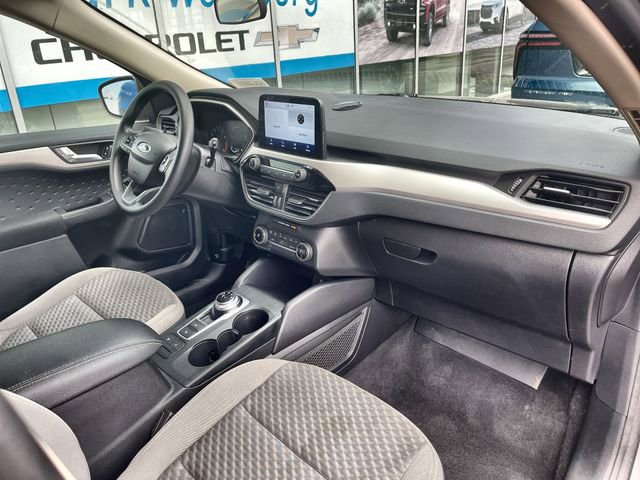 Used 2020 Ford Escape SE image 27