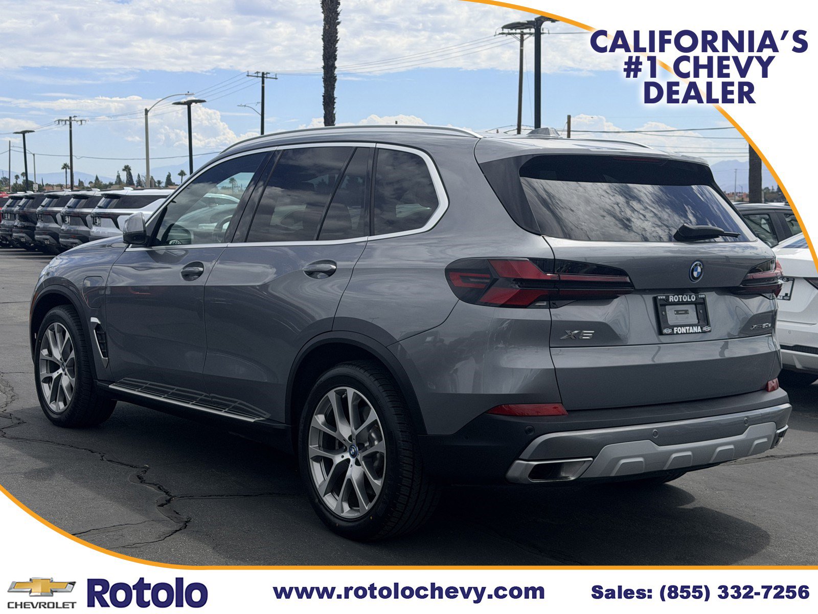 Used 2025 BMW X5 xDrive50e AWD/4WD image 4