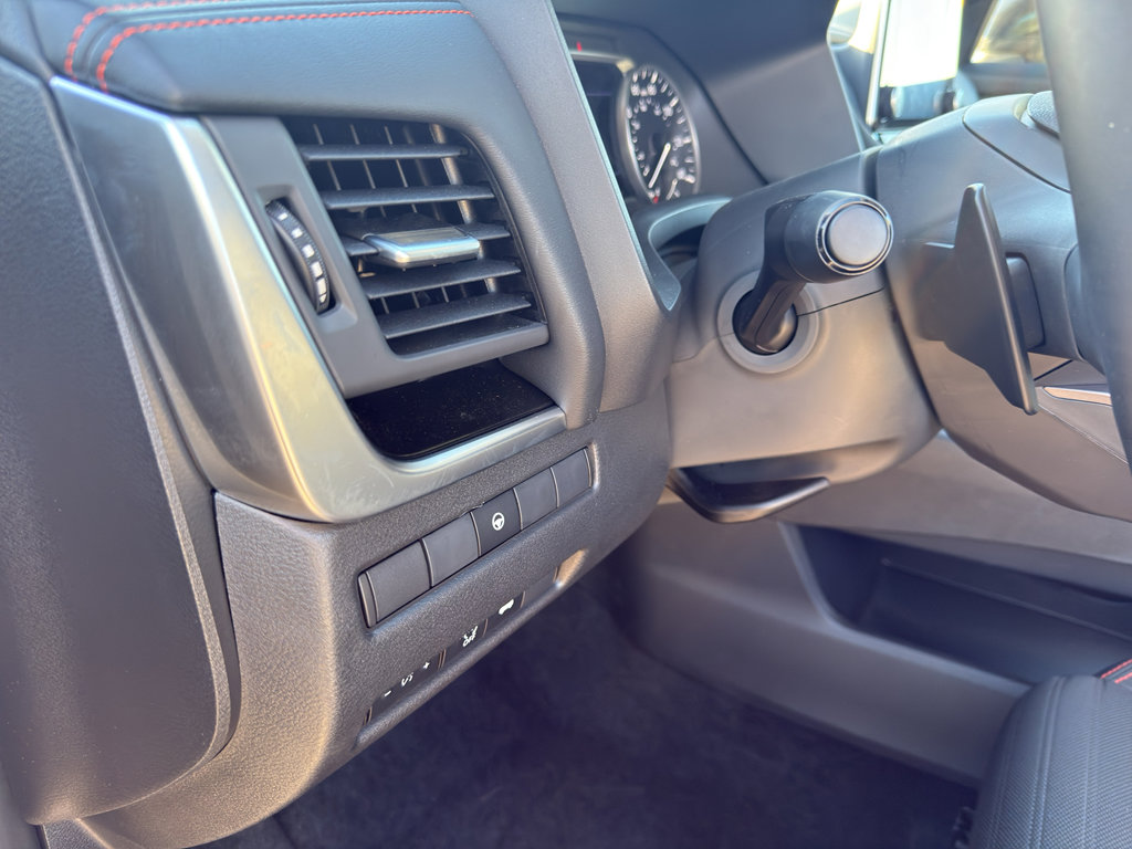 Certified 2025 Nissan Rogue SV image 14