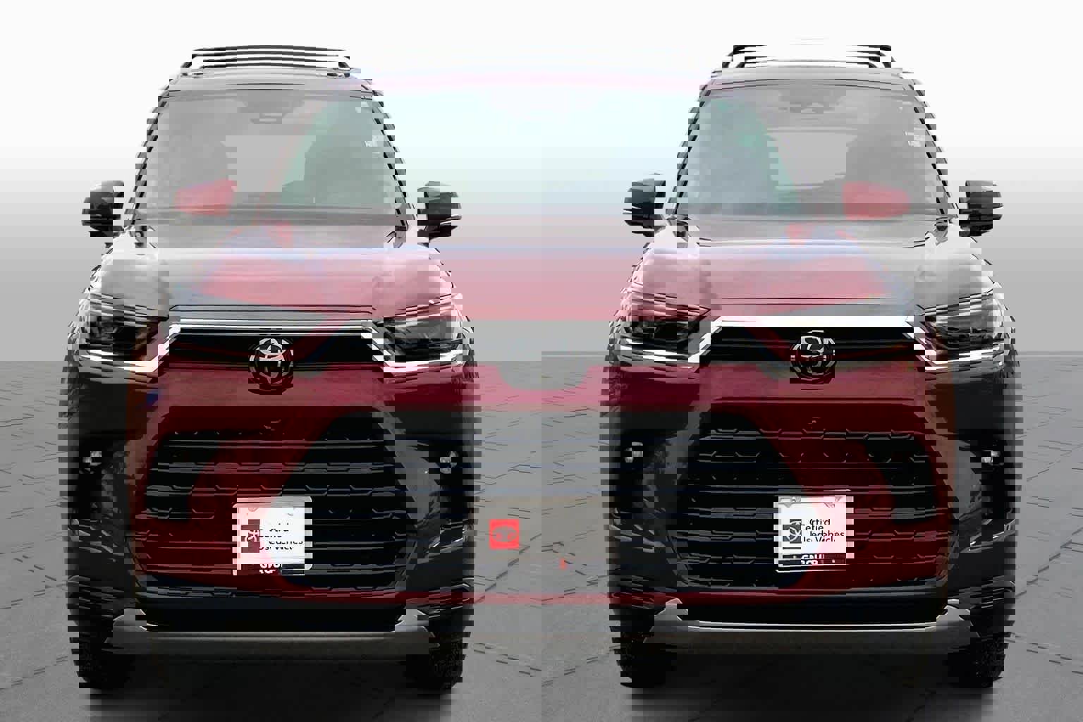 Used 2024 Toyota Grand Highlander Limited image 3