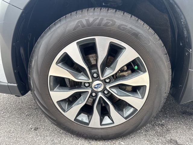 Used 2025 Subaru Outback Limited AWD/4WD image 8