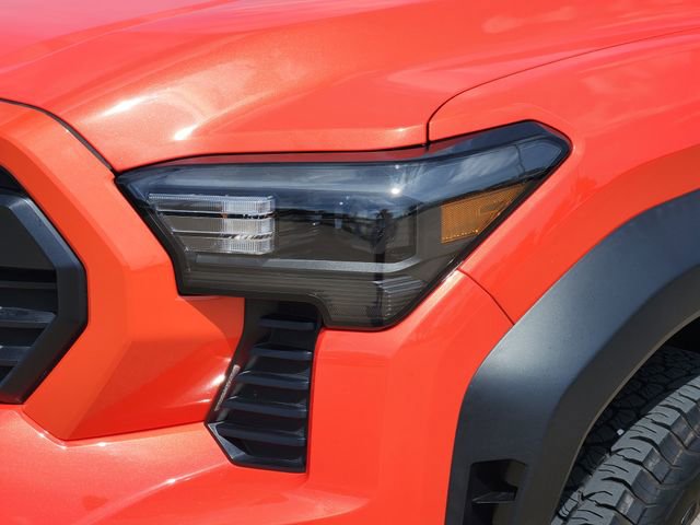Used 2024 Toyota Tacoma TRD Off-Road w/ TRD Off Road Upgrade Package AWD/4WD image 6