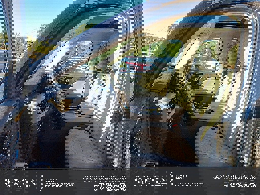 Used 2023 Lincoln Aviator Reserve w/ Elements Package Plus image 14