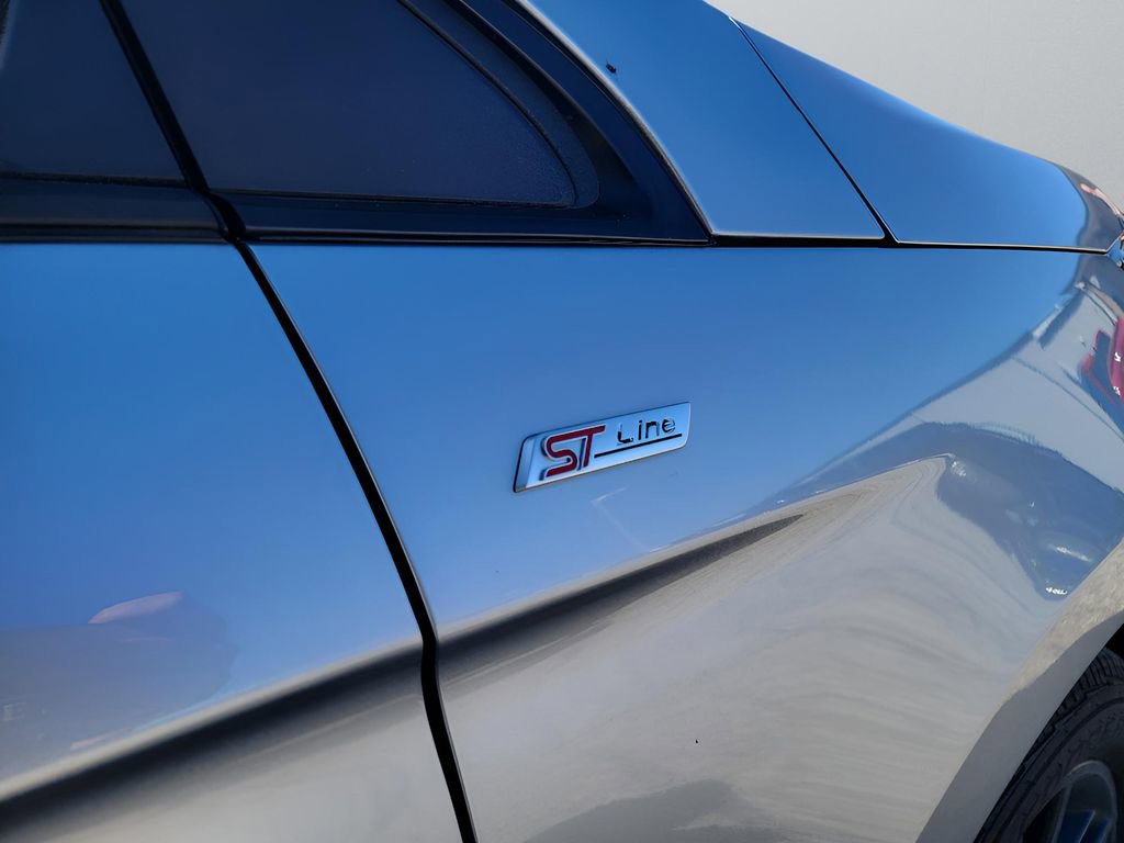 Used 2020 Ford Edge ST-Line w/ Cold Weather Package AWD/4WD image 36