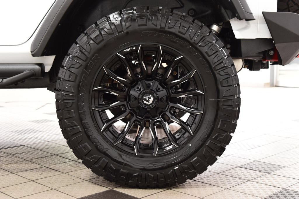 Used 2026 Jeep Wrangler Unlimited Rubicon AWD/4WD image 32