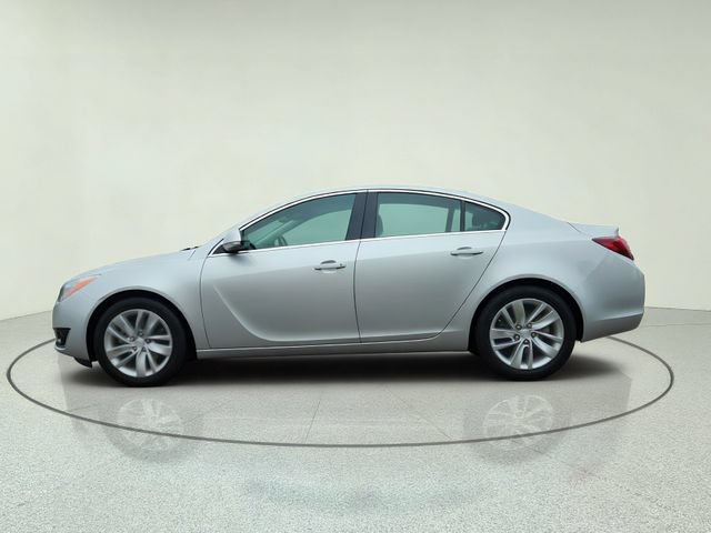 Used 2016 Buick Regal FWD image 6