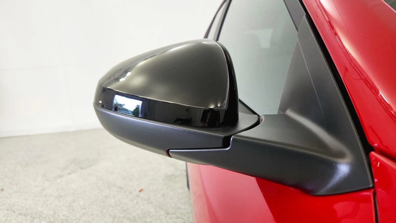 New 2026 Chevrolet Trax RS w/ Driver Confidence Package FWD image 35