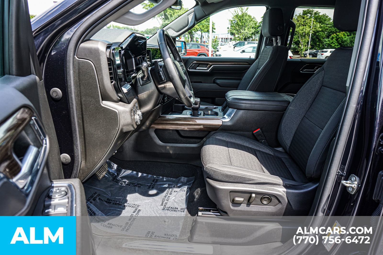 Used 2023 Chevrolet Silverado 1500 RST w/ Protection Package AWD/4WD image 22