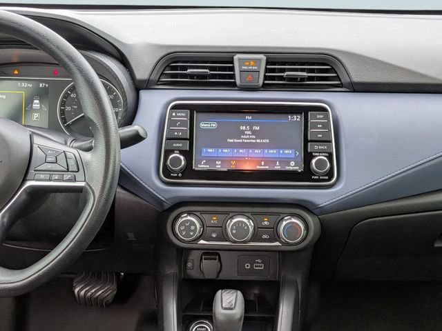 Used 2023 Nissan Versa SV FWD image 16