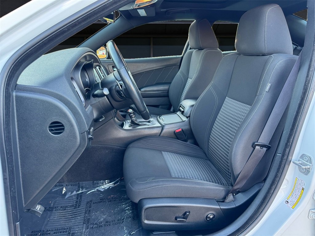 Used 2018 Dodge Charger GT w/ Blacktop Package image 14