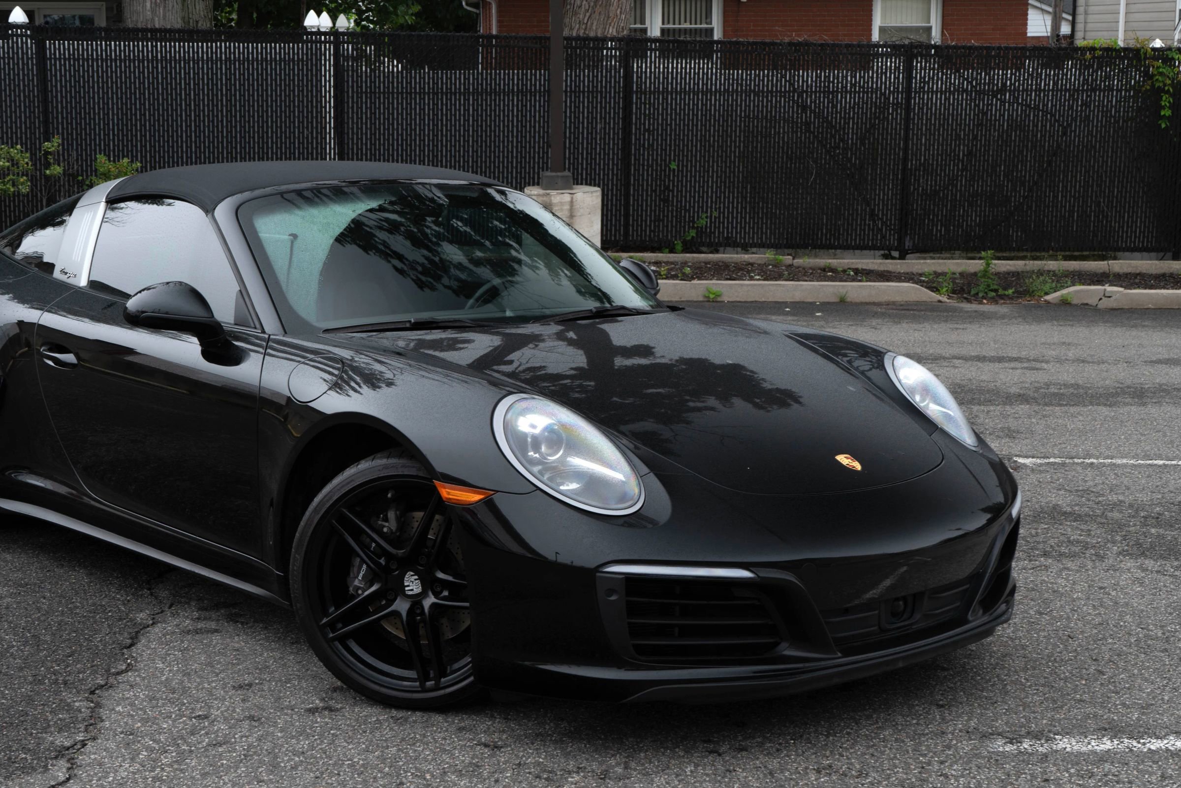 Used 2018 Porsche 911 Targa 4 image 8