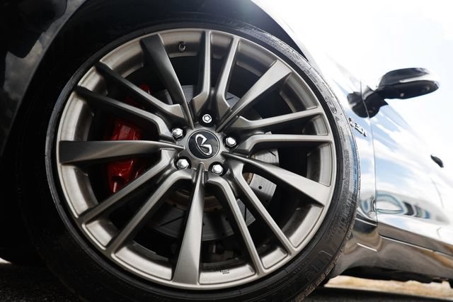 Used 2018 INFINITI Q50 Red Sport 400 w/ Sensory Package (Sport) RWD image 34