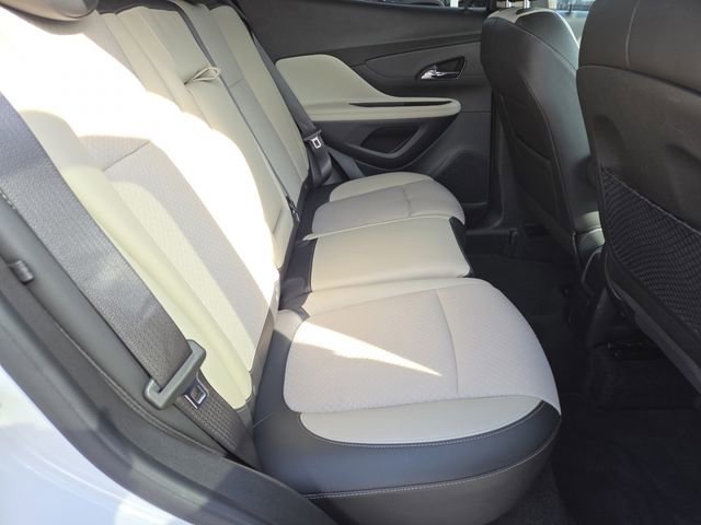 Certified 2021 Buick Encore Preferred image 21