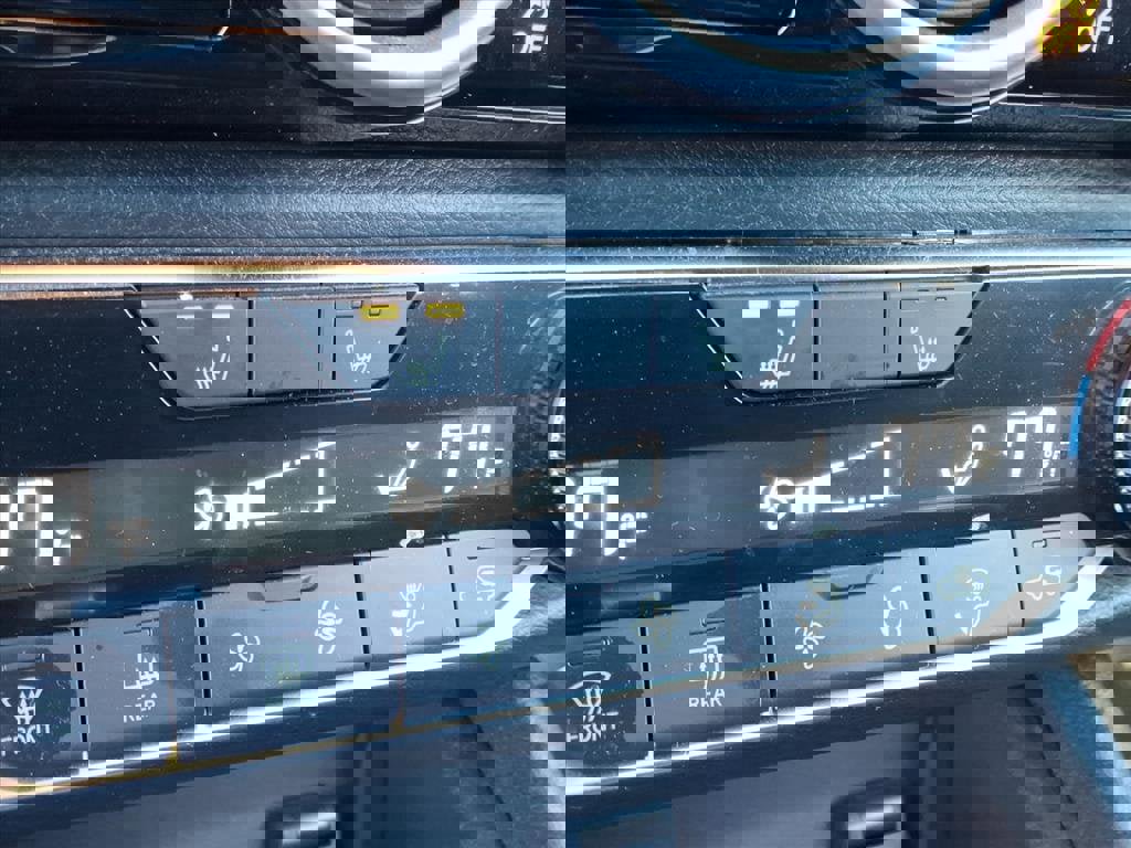 Used 2024 Nissan Sentra SR image 14