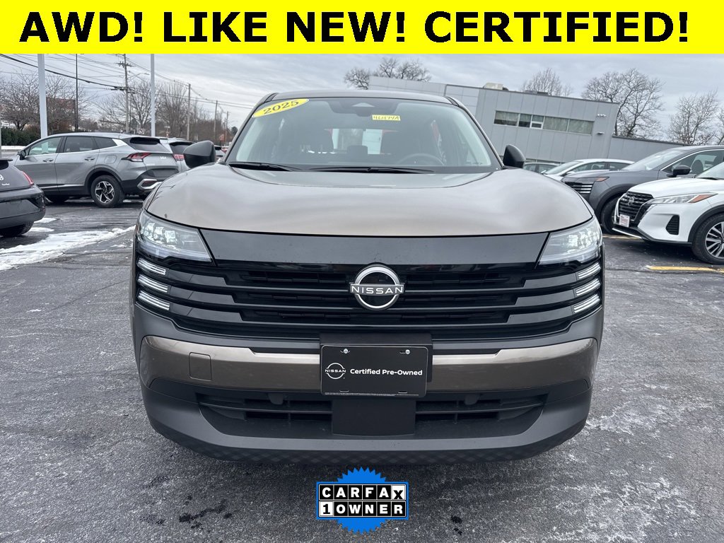 Certified 2025 Nissan Kicks S image 2