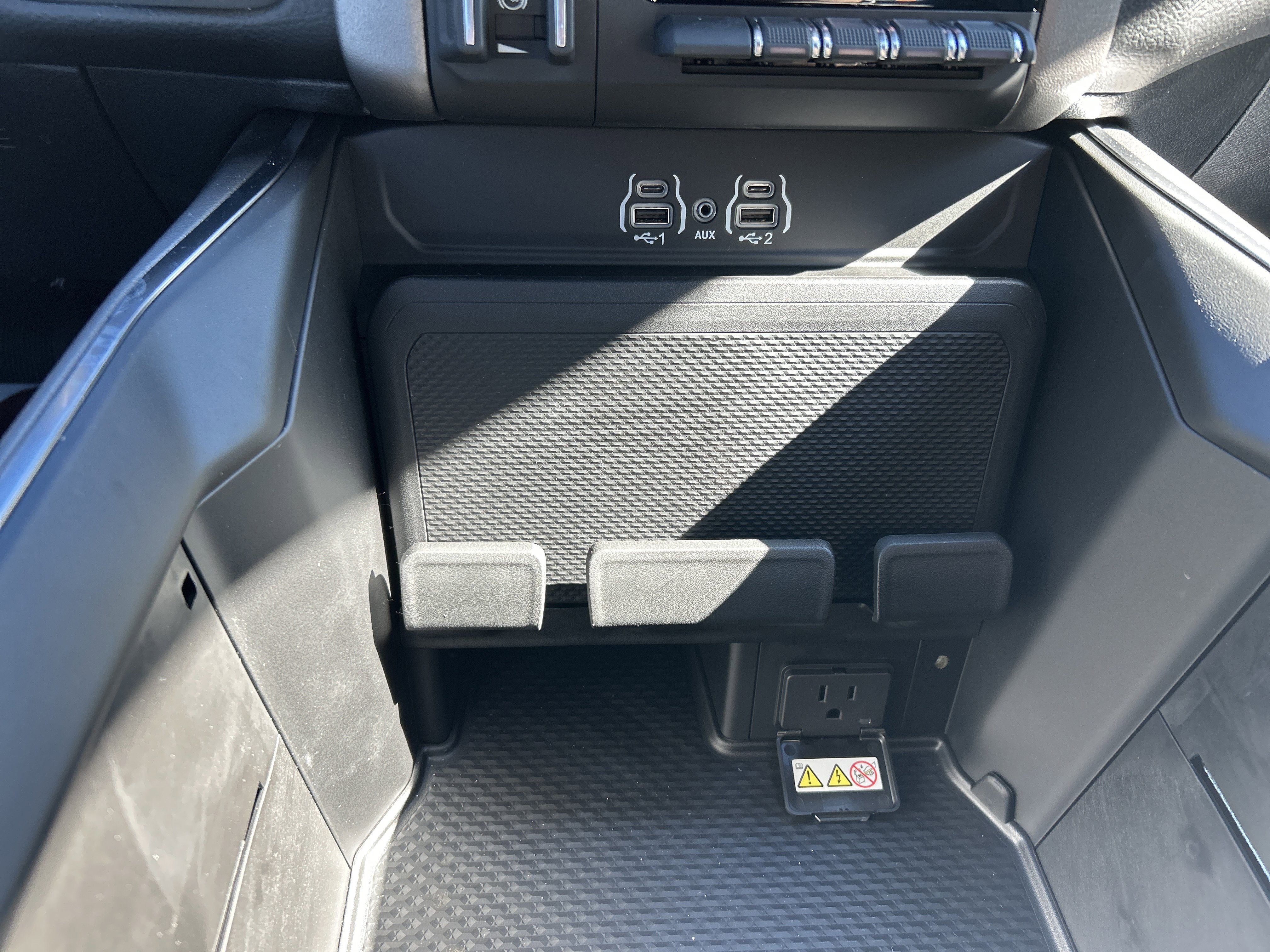 New 2026 RAM 1500 Big Horn w/ Night Edition image 44