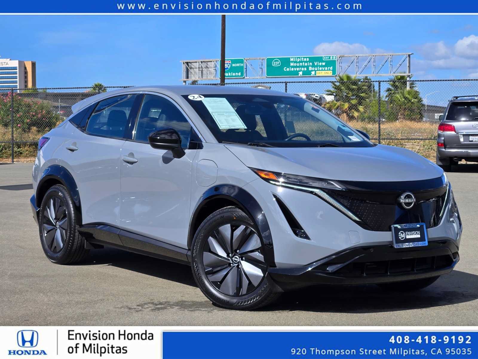 Used 2024 Nissan Ariya FWD image 1