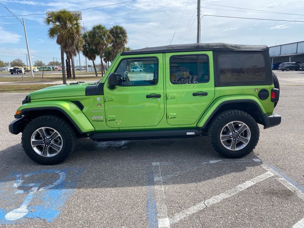 Used 2019 Jeep Wrangler Unlimited Sahara image 6
