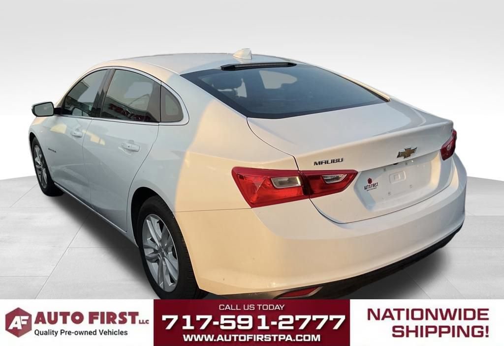 Used 2018 Chevrolet Malibu LT FWD image 3