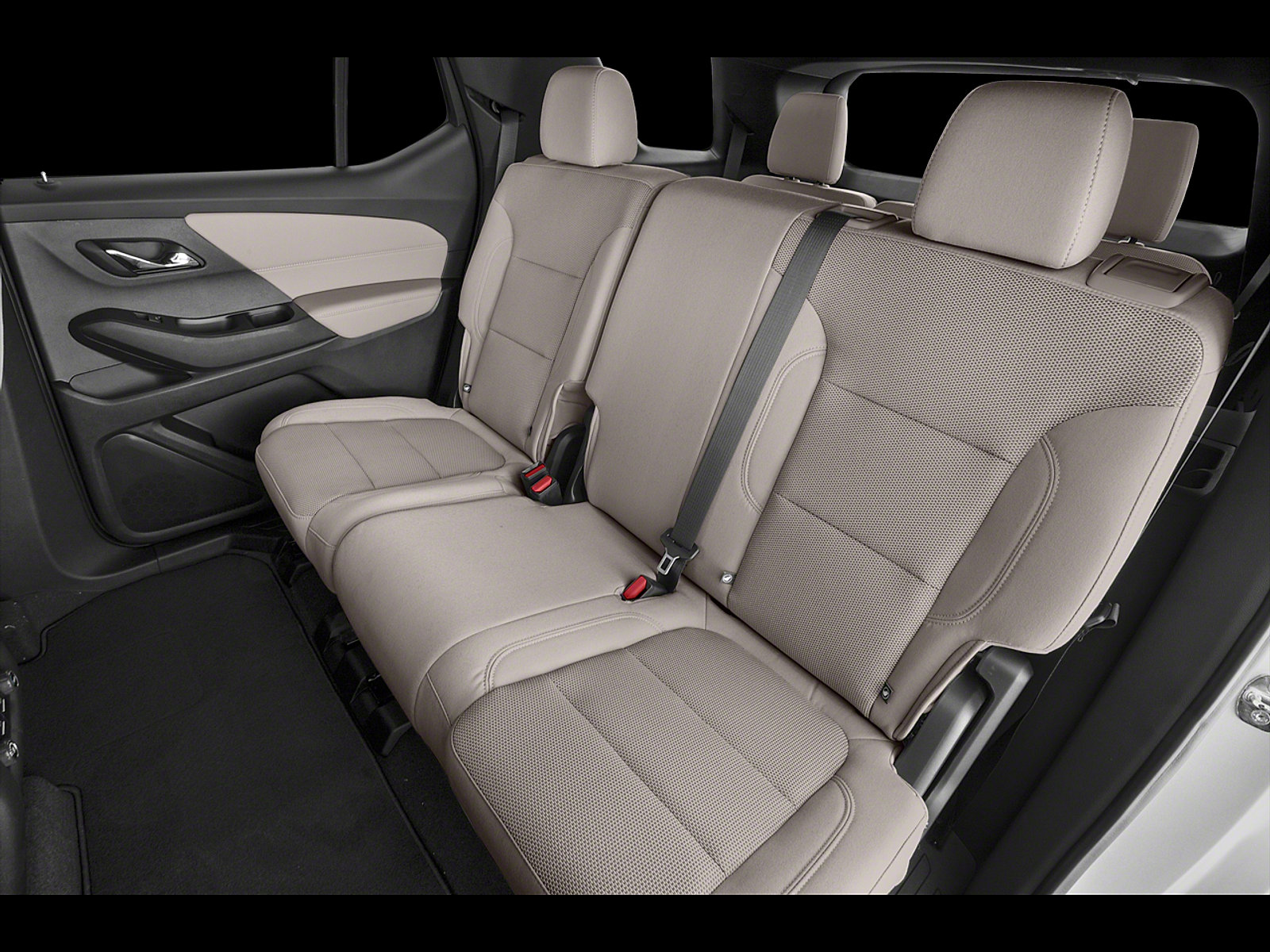 Certified 2023 Chevrolet Traverse High Country w/ LPO, Floor Liner Package image 47