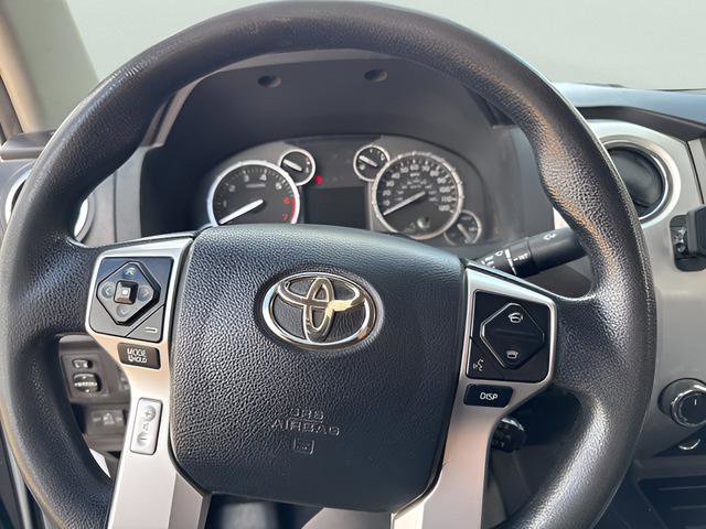 Used 2016 Toyota Tundra SR5 w/ SR5 Upgrade Package AWD/4WD image 18