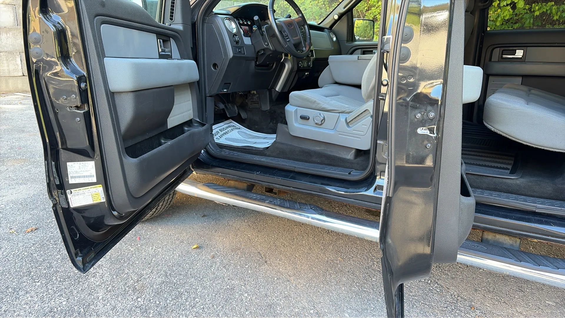 Used 2013 Ford F150 XLT w/ Luxury Equipment Group image 39