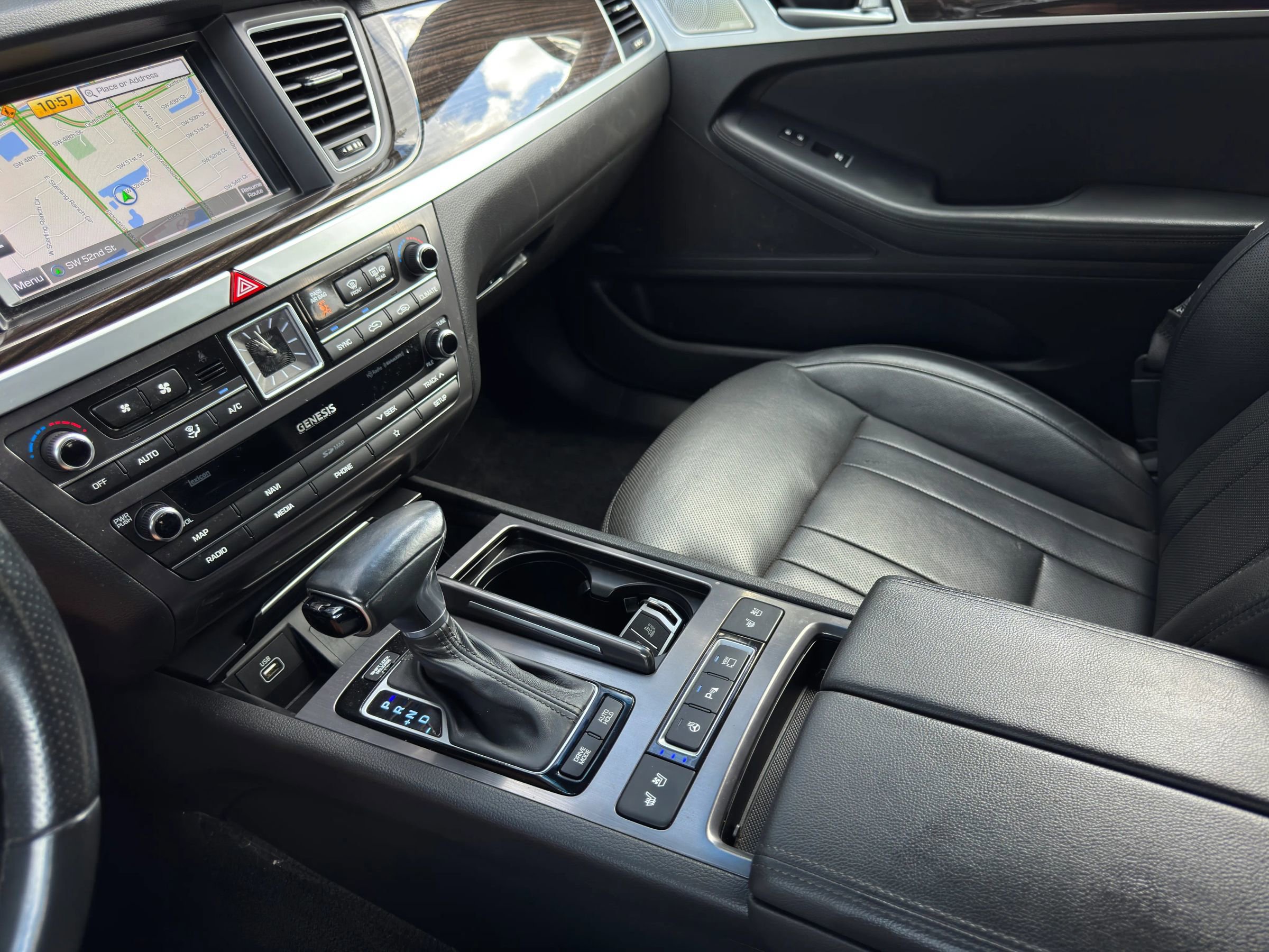 Used 2020 Genesis G80 3.8 w/ Sport Package 02 image 32