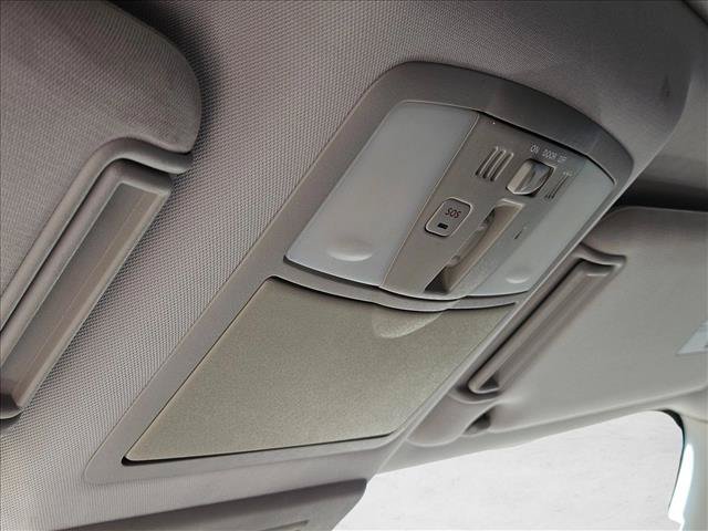 Used 2018 Nissan Armada Platinum w/ Interior Lighting Package RWD image 15