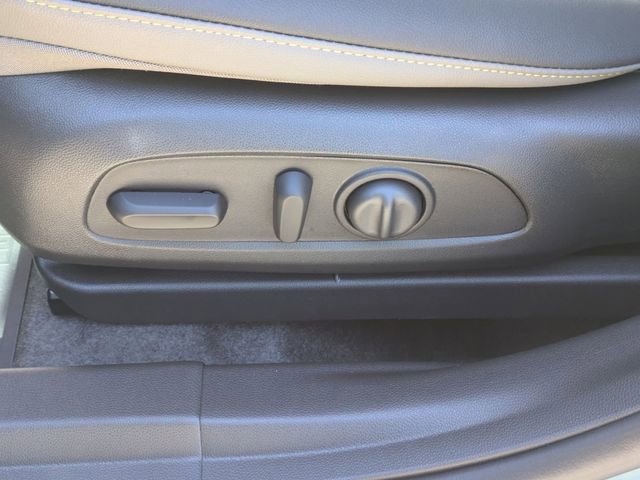 New 2026 Chevrolet Trax ACTIV w/ Sunroof Package image 11