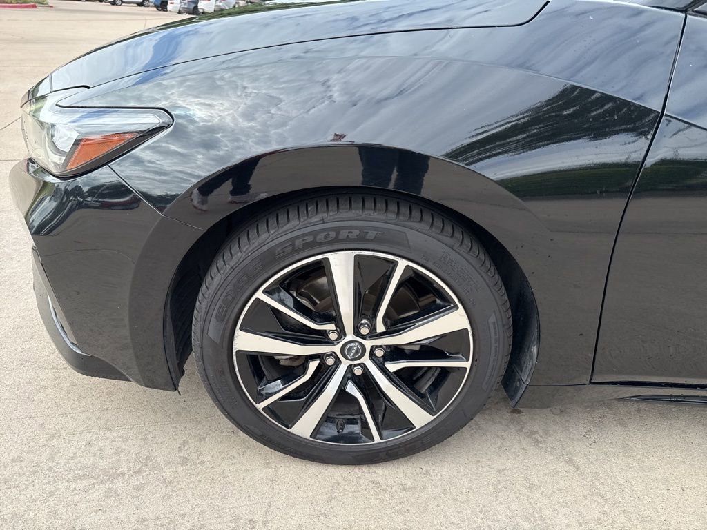 Used 2023 Nissan Maxima SV w/ Floor Mat Group FWD image 2