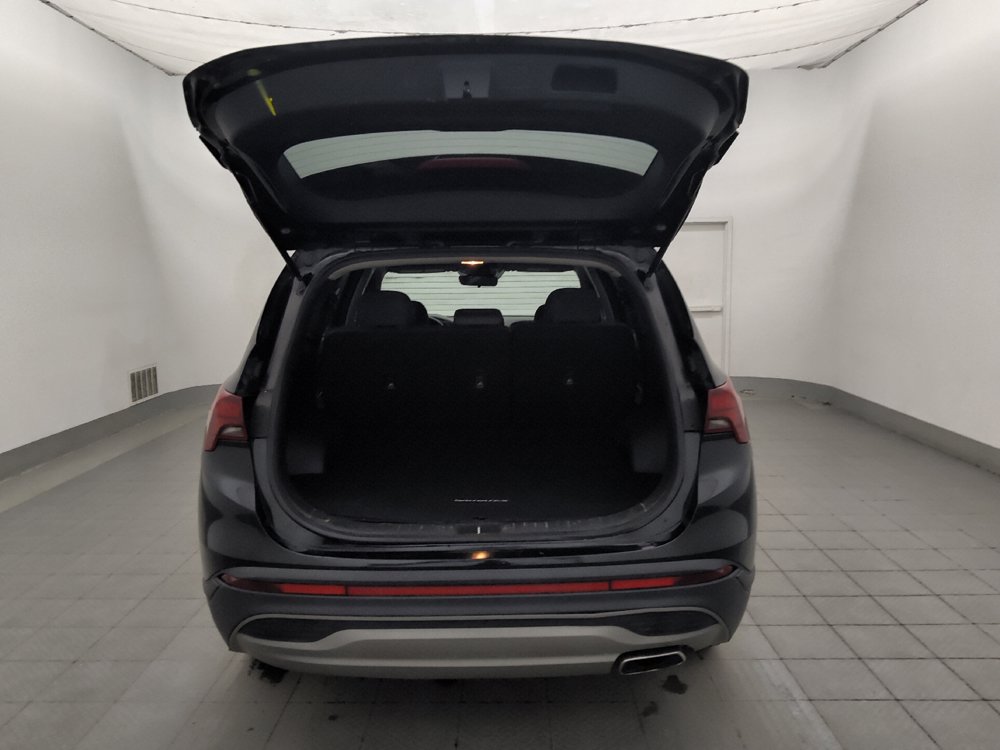Used 2022 Hyundai Santa Fe SE FWD image 29