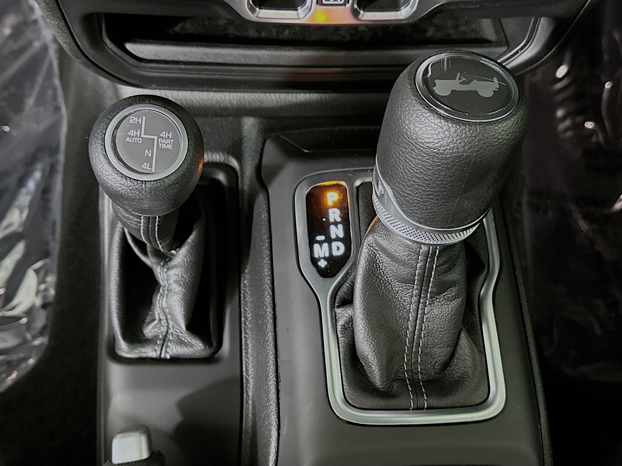 Used 2025 Jeep Wrangler Sahara w/ Safety Group image 20