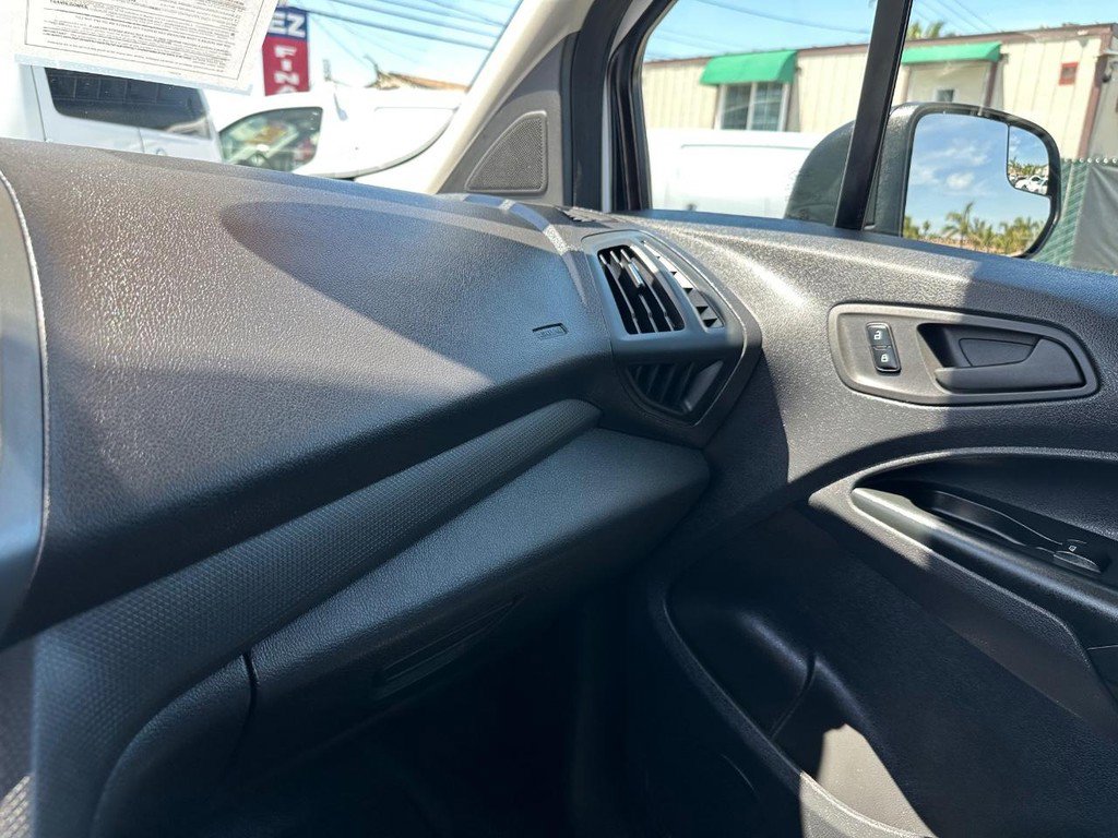 Used 2017 Ford Transit Connect XL image 34