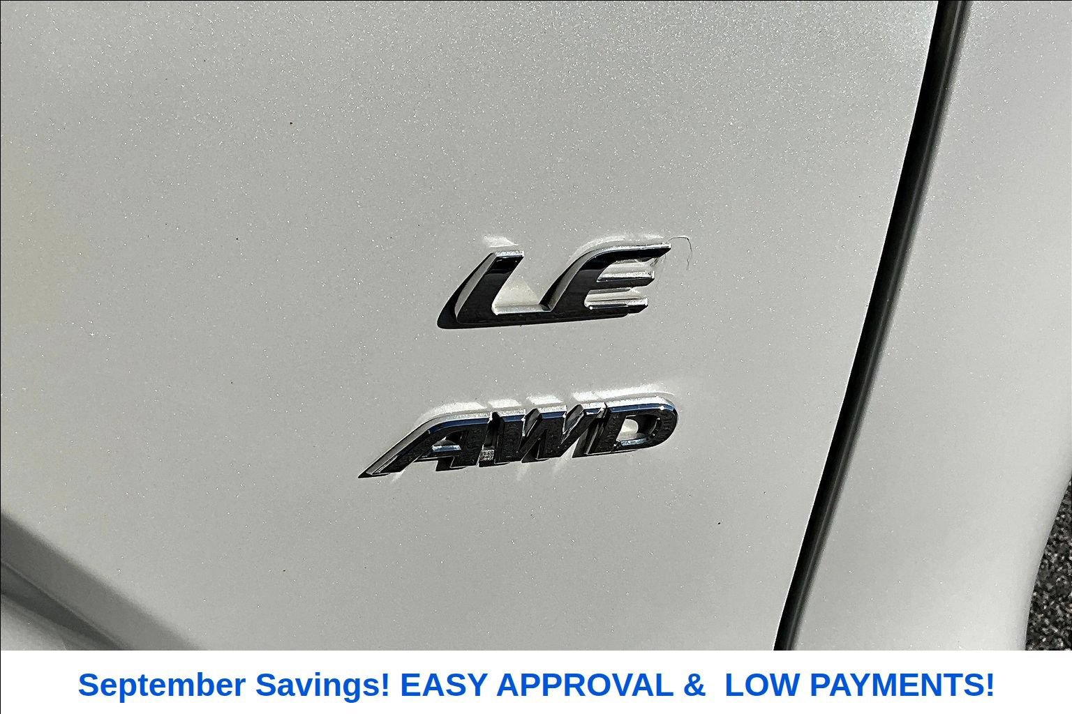 Used 2023 Toyota Corolla Cross LE AWD/4WD image 21