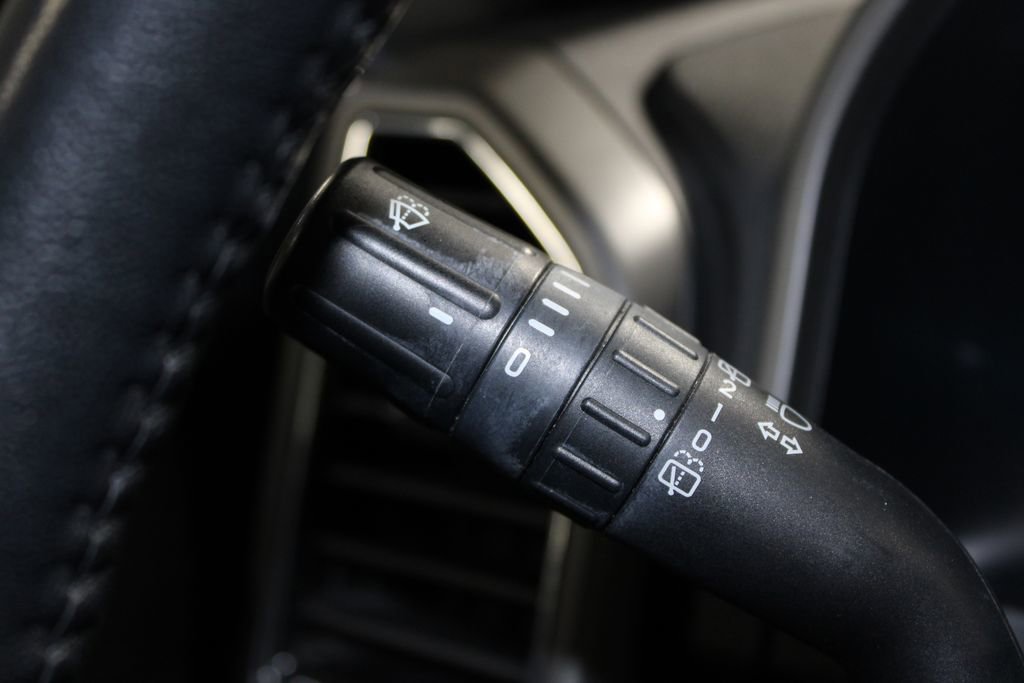 Used 2021 Ford Expedition XLT image 40