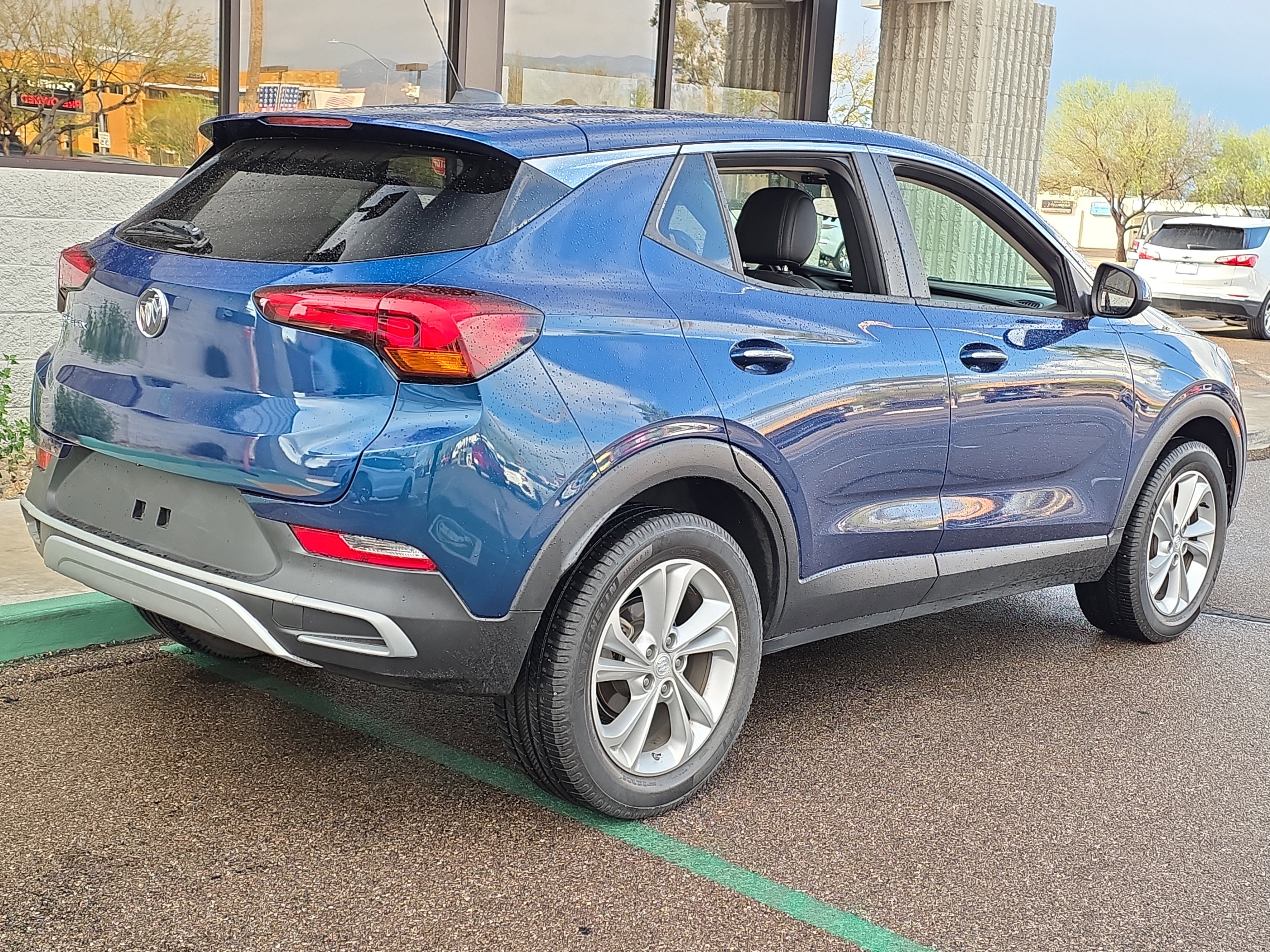 Used 2020 Buick Encore GX Preferred w/ Cold Weather Comfort Package image 7