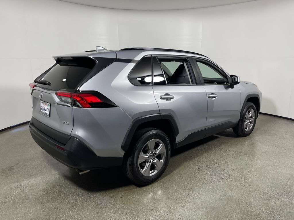 Certified 2023 Toyota RAV4 XLE FWD image 3