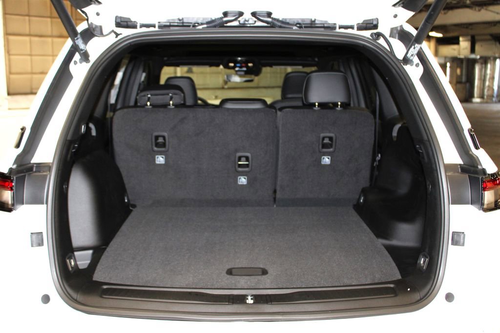 New 2025 Jeep Grand Cherokee Altitude image 32