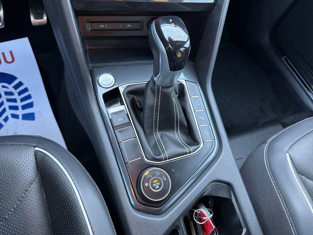 Used 2023 Volkswagen Tiguan SEL R-Line image 26