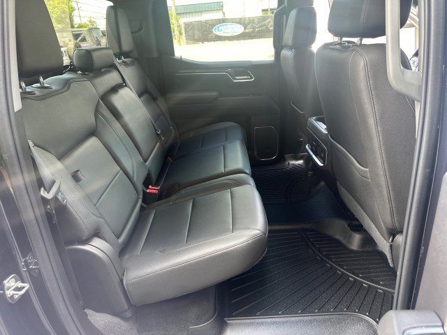 Used 2022 Chevrolet Silverado 1500 LTZ w/ Z71 Off-Road Package AWD/4WD image 20