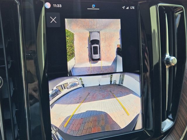 Certified 2024 Volvo XC60 B5 Plus image 24