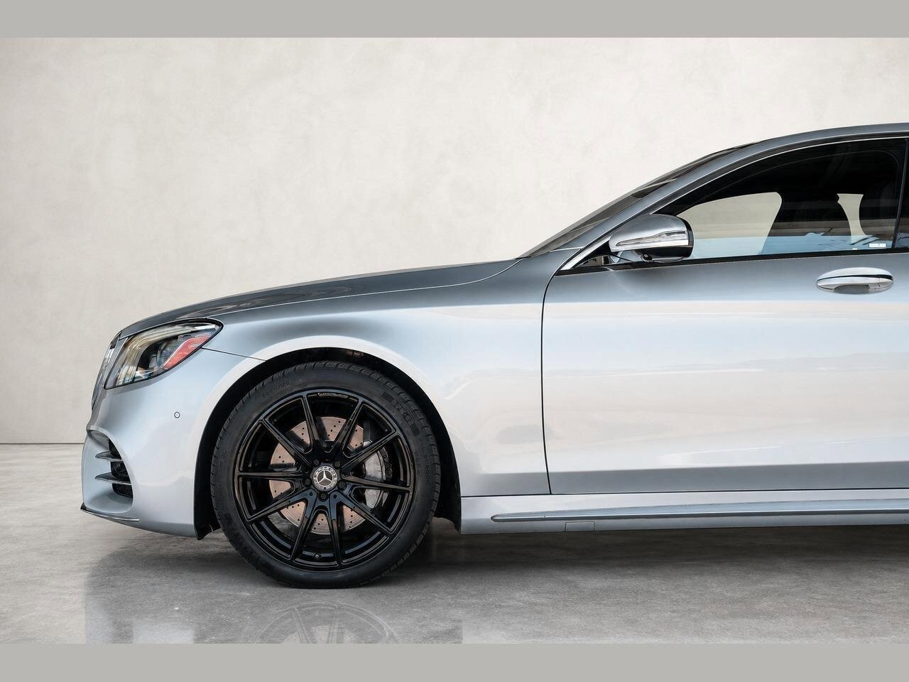 Used 2020 Mercedes-Benz S 560 Sedan image 7