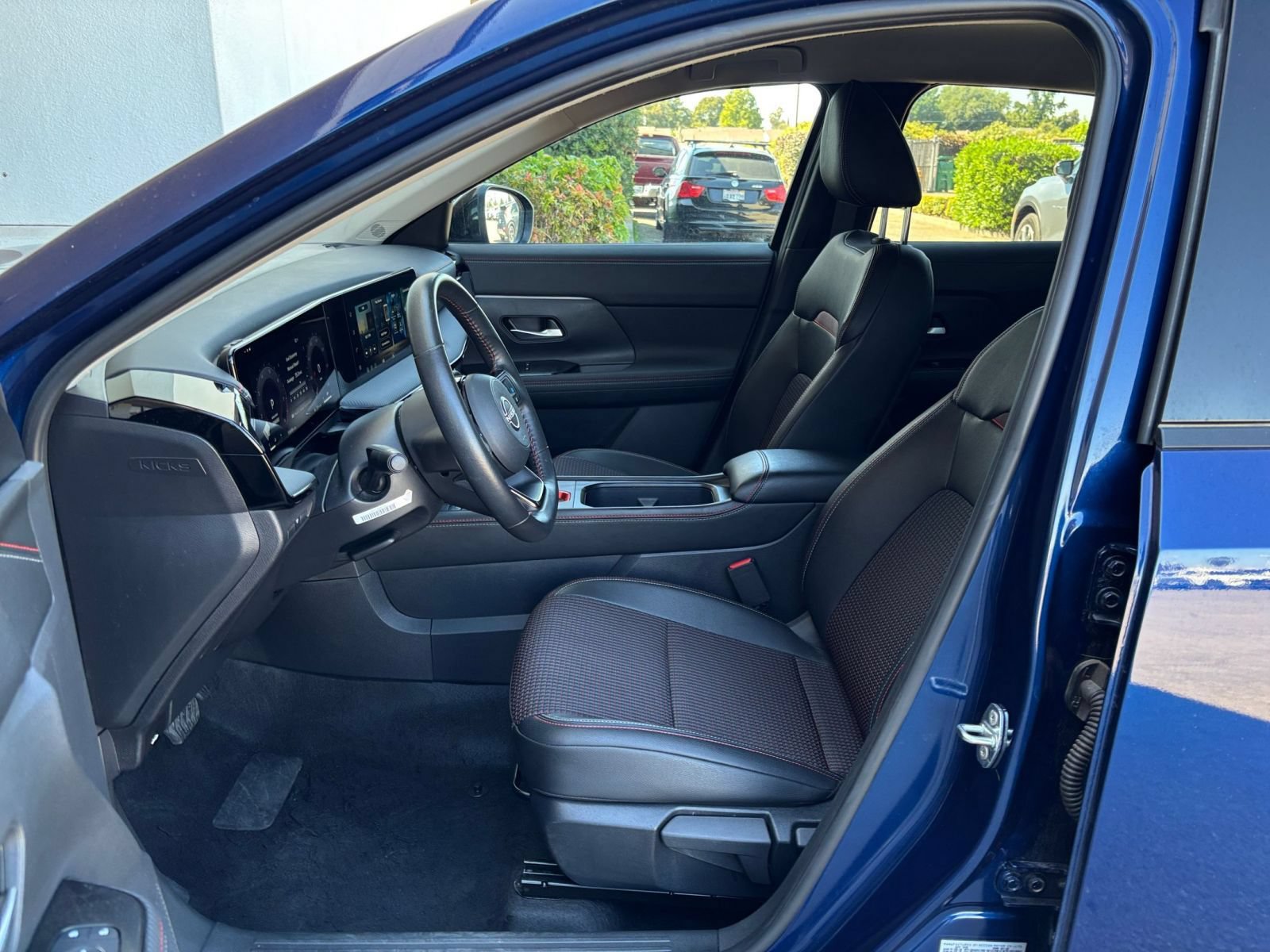 Used 2026 Nissan Kicks SR AWD/4WD image 26