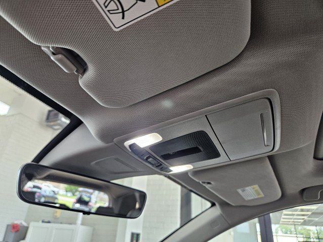Used 2023 Honda CR-V EX-L image 22