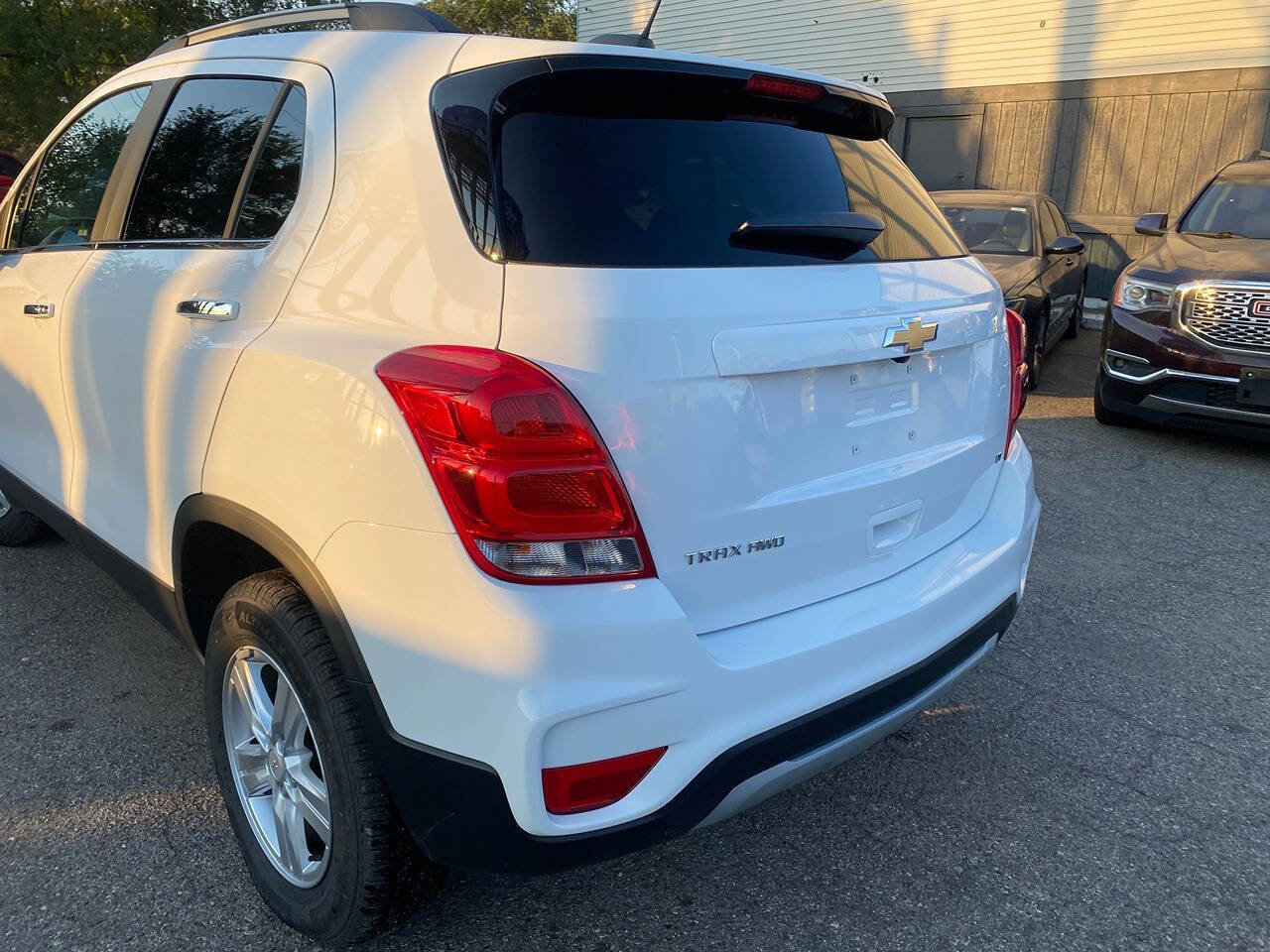 Used 2019 Chevrolet Trax LT w/ LT Convenience Package image 10